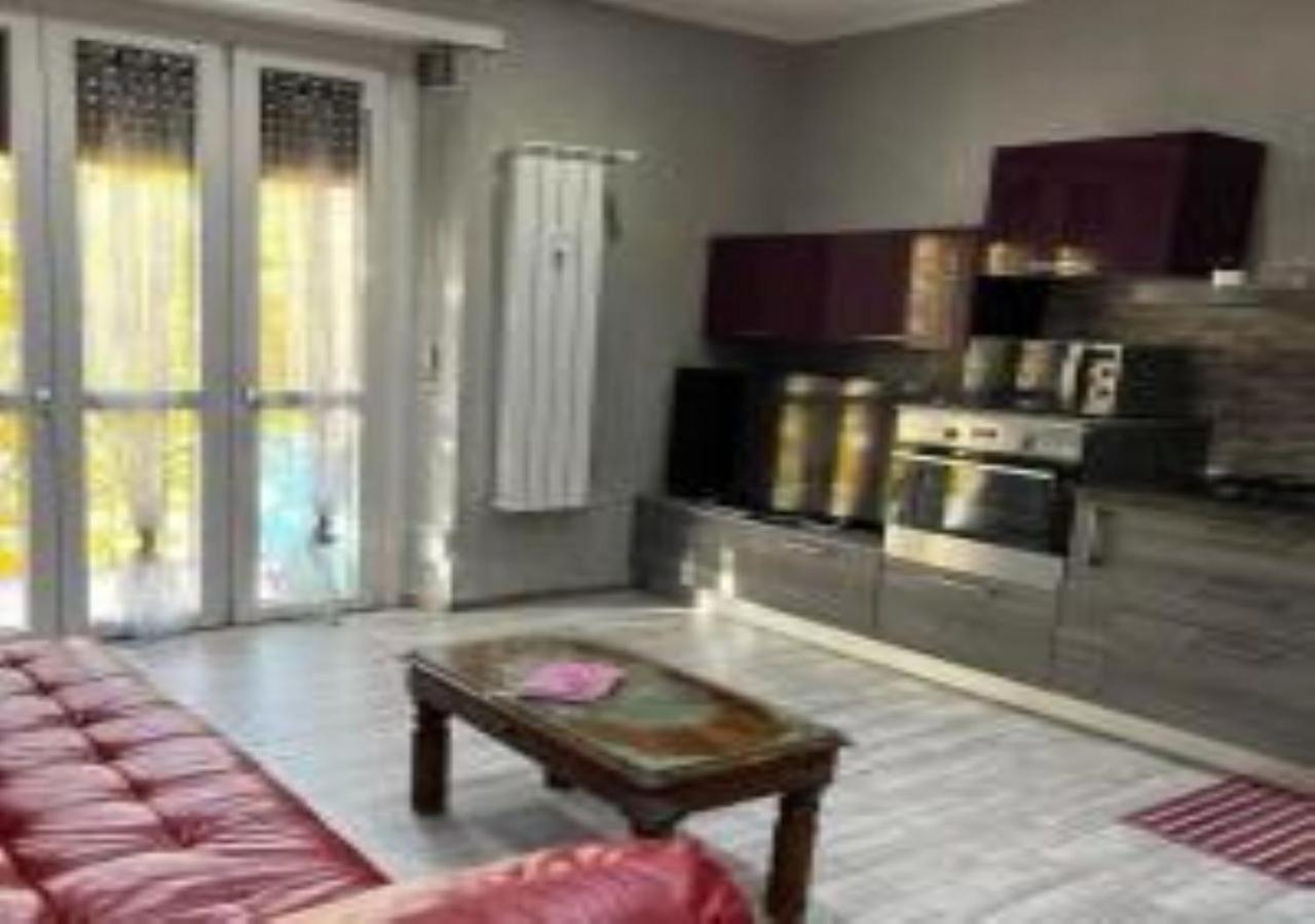 Casa Vacanza Glicine 베나리아 리알레 외부 사진